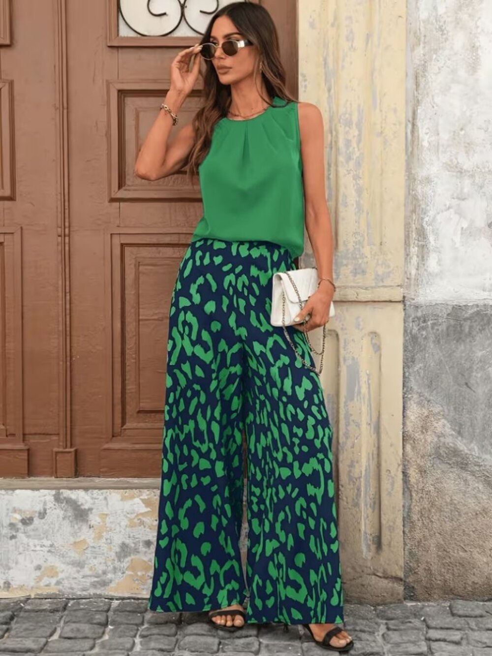 Green Sleeveless Top & Navy Printed Wide-Leg Pants Set XL